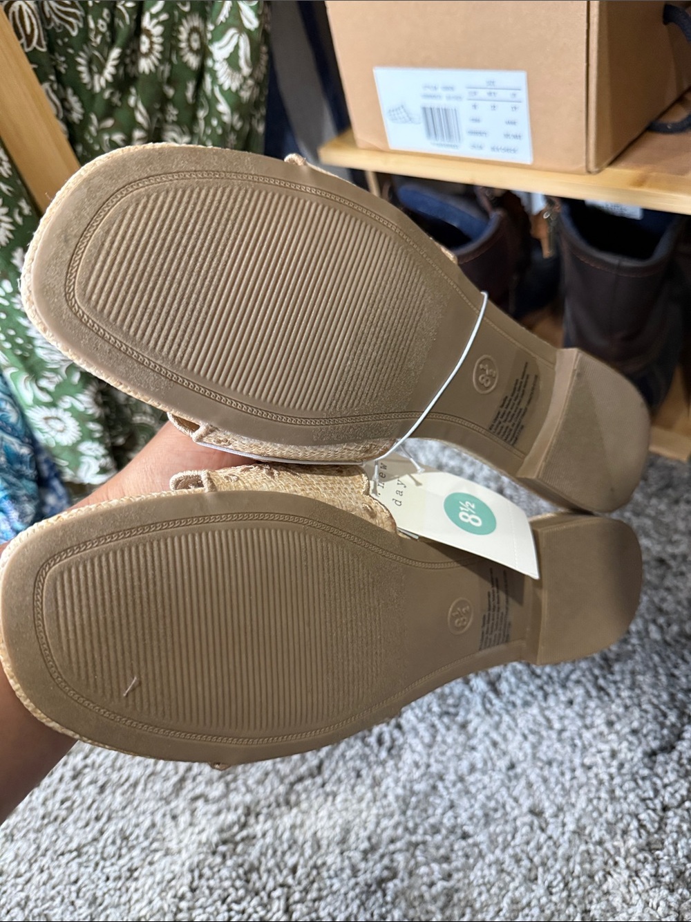 New with tags A New Day Nwt 8.5 Eyelet Rattan Slides boho vacation - Picture 6 of 7